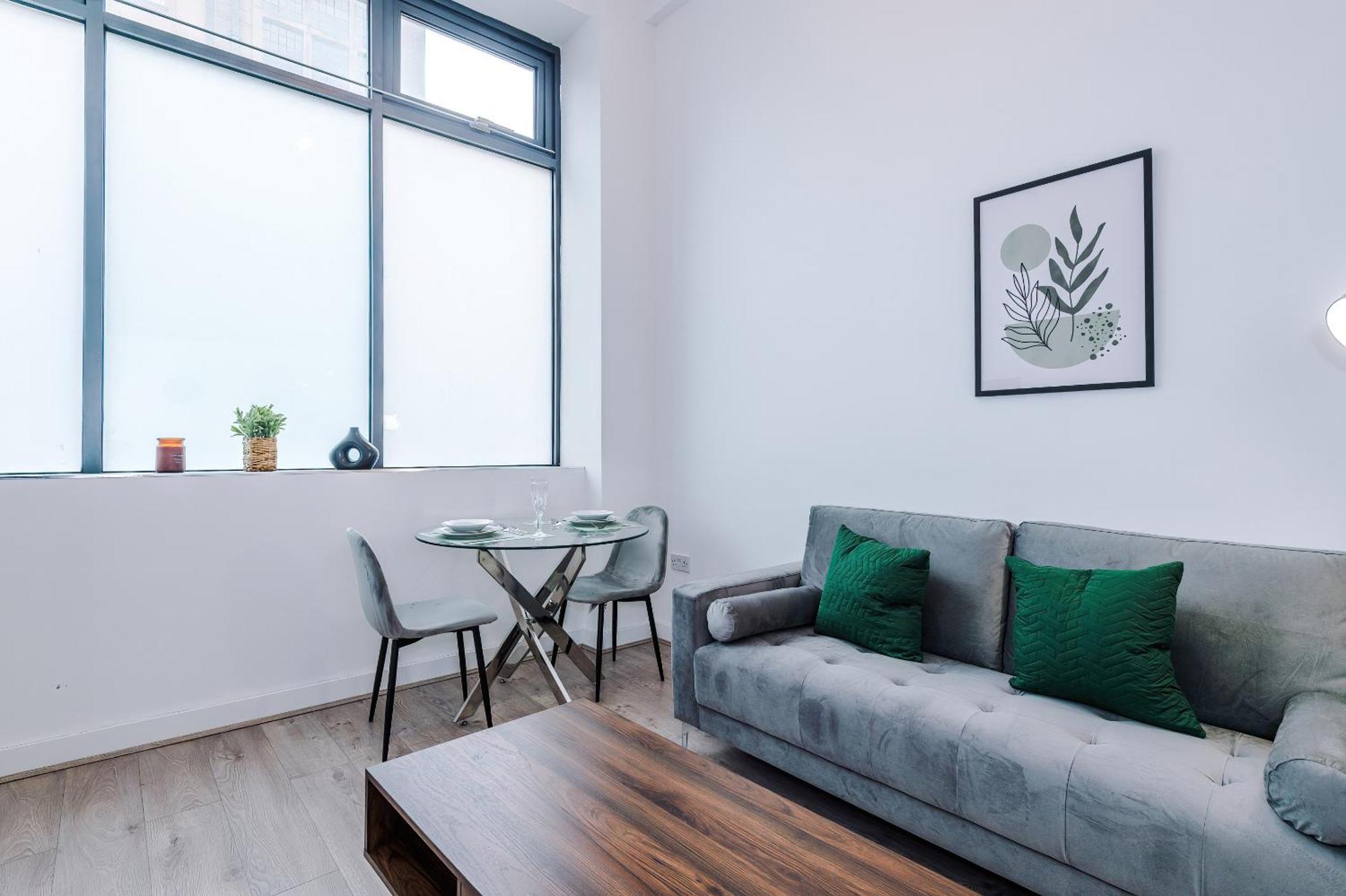 Silver Street Apartments By Staycay Бери Екстериор снимка